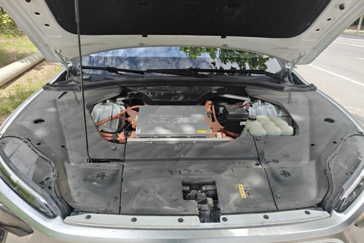 Used Nio ES8 2020 415 km Range 6-Seater Version Engine Bay