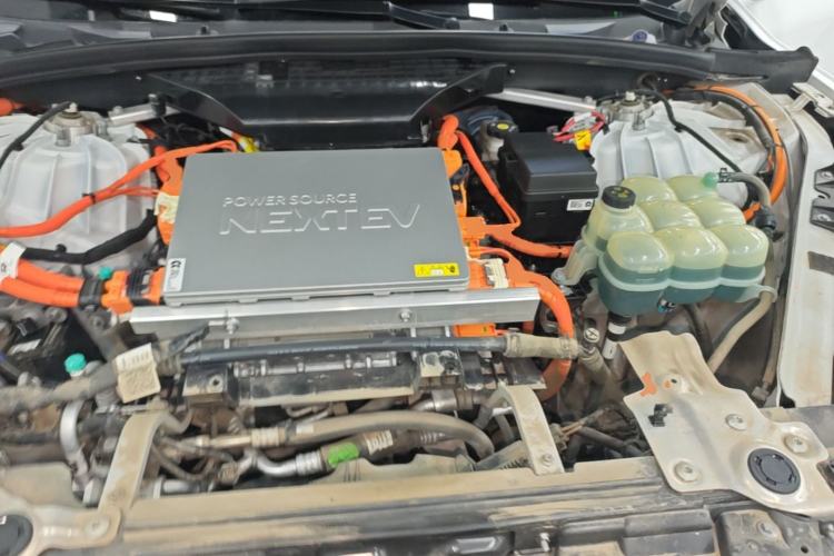 Used Nio ES8 2020 580 km Range Signature Edition Six-Seater Version Engine Bay