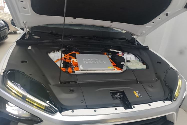 Used Nio ES8 2020 415 km Signature Edition 6-Seater Version Engine Bay