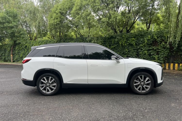 Used Nio ES8 2020 580 km Range Signature Edition Six-Seater Version Exterior 2