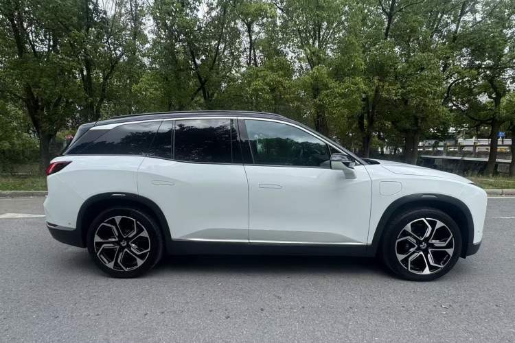 Used Nio ES8 2020 580 km Range Six-Seater Version Exterior 3