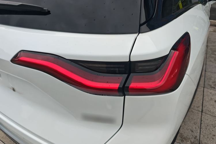 Used Nio ES8 2020 580 km Range Signature Edition Six-Seater Version Exterior 3