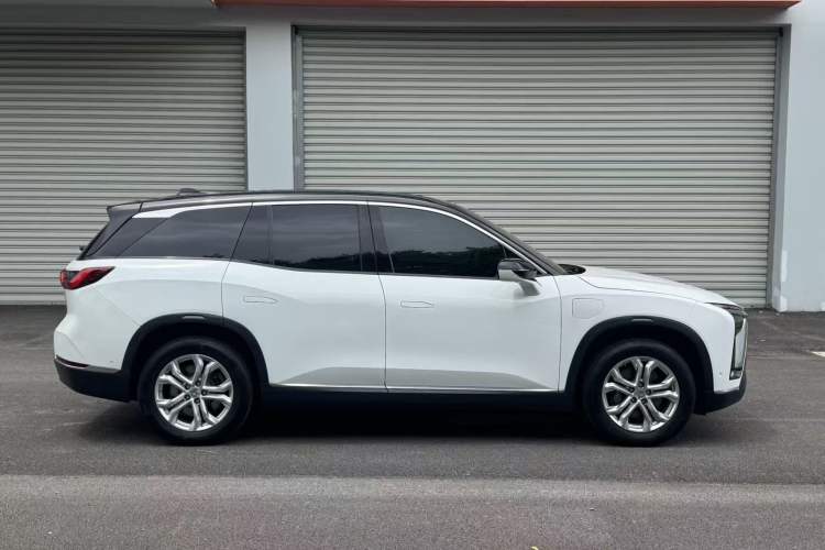 Used Nio ES8 2020 415 km Range 6-Seater Version Exterior 5