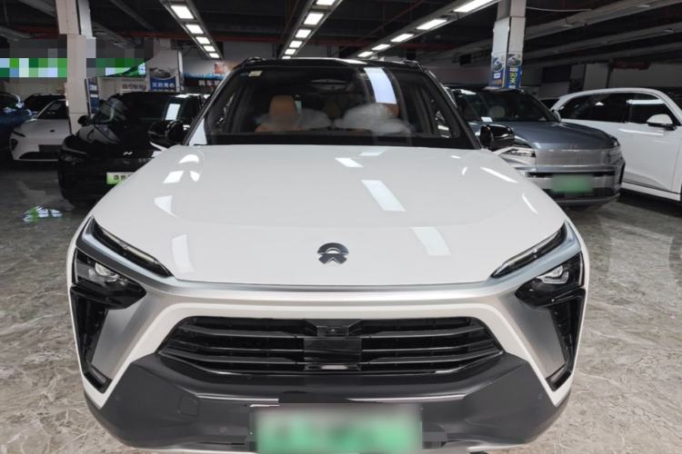 Used Nio ES8 2020 415 km Range 7-Seater Version Front