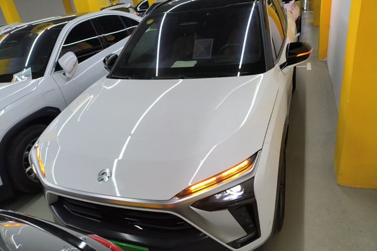 Used Nio ES8 2020 415 km Signature Edition 6-Seater Version Front