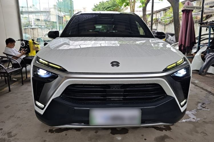 Used Nio ES8 2020 415 km Range 6-Seater Version Front