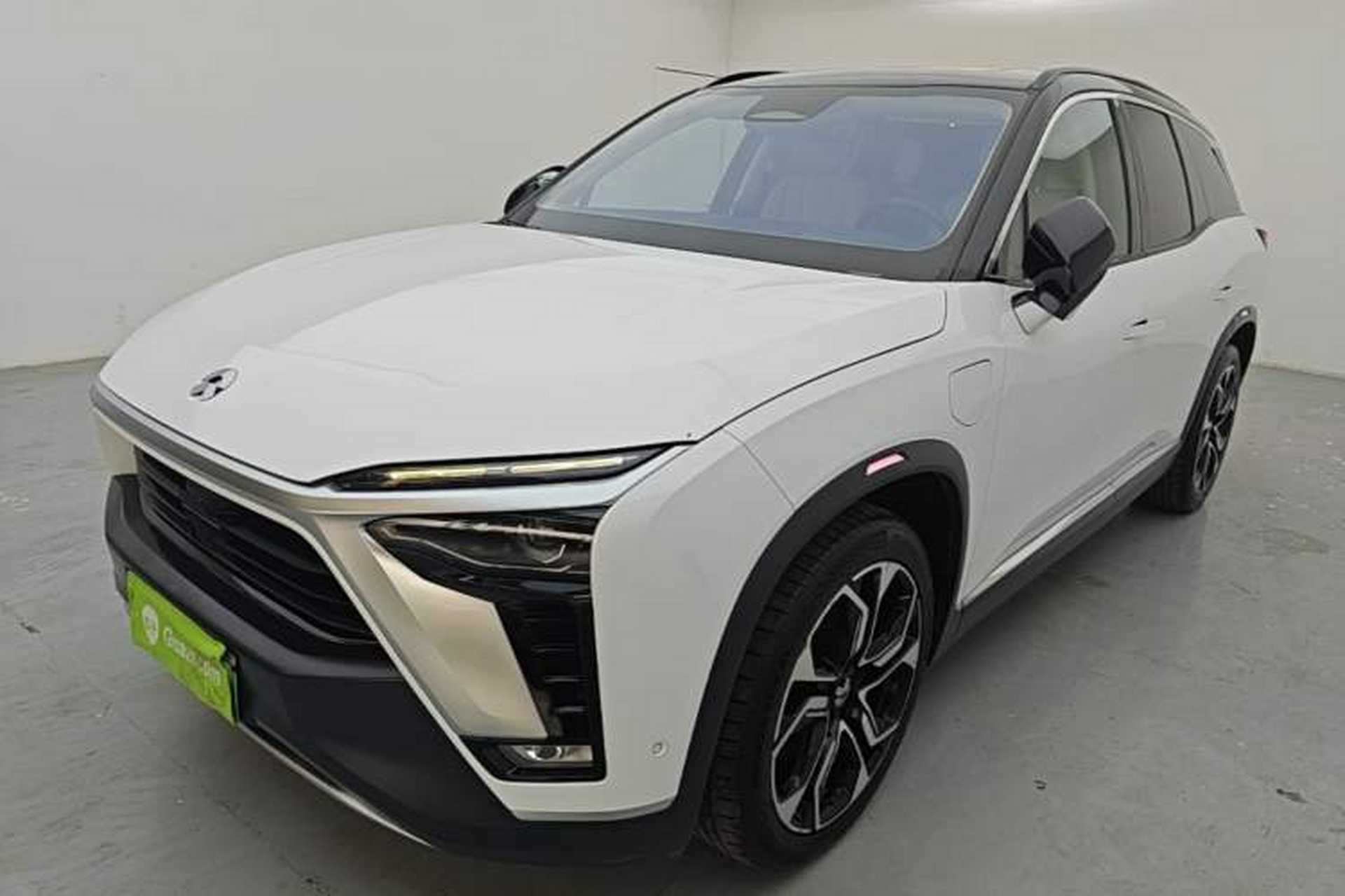Used Nio ES8 2020 580 km Signature Edition 7-Seater Version Front Left 45 Deg