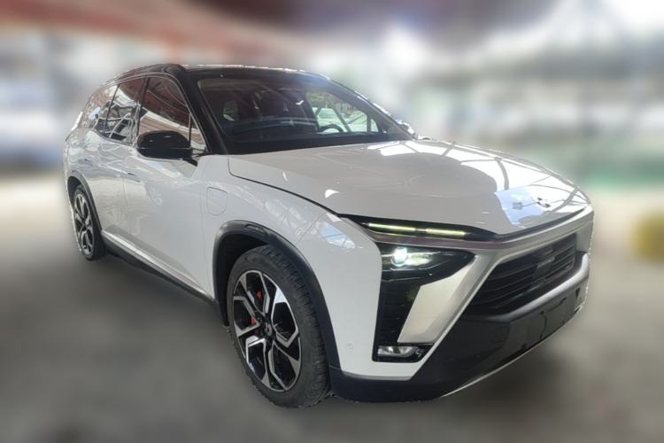 Used Nio ES8 2020 580 km Range Six-Seater Version Front Right 45 Deg