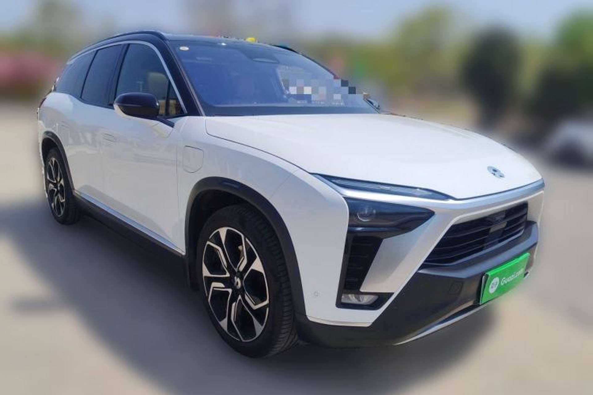 Used Nio ES8 2020 580 km Range Signature Edition Six-Seater Version Front Right 45 Deg