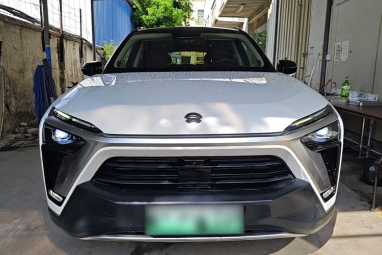 Used Nio ES8 2020 415 km Range 6-Seater Version Front