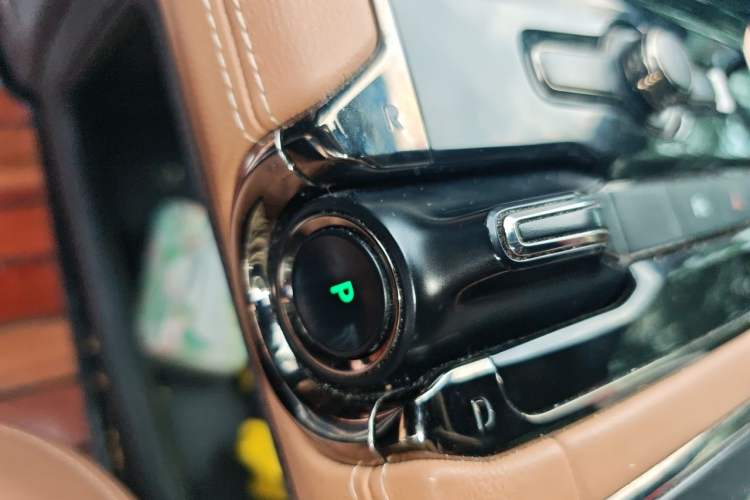 Used Nio ES8 2020 415 km Range 6-Seater Version Gear Lever