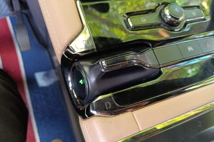Used Nio ES8 2020 415 km Range 6-Seater Version Gear Lever