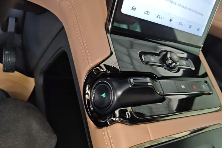 Used Nio ES8 2020 415 km Range 6-Seater Version Gear Lever