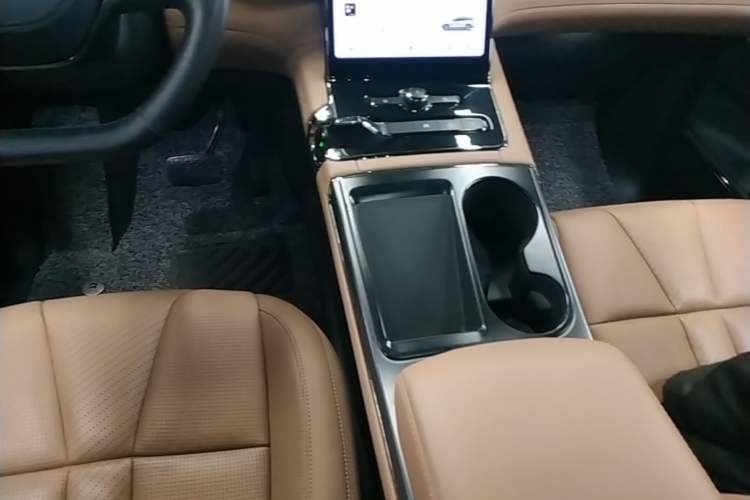 Used Nio ES8 2020 415 km Range 7-Seater Version Gear Lever