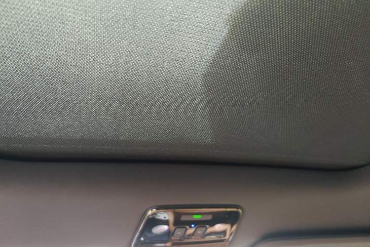 Used Nio ES8 2020 580 km Range 7-Seater Version Headliner