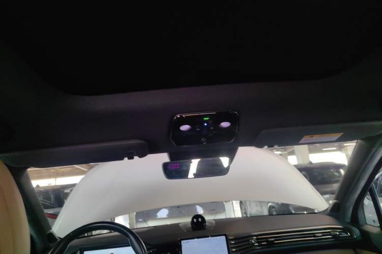 Used Nio ES8 2020 415 km Range 7-Seater Version Headliner