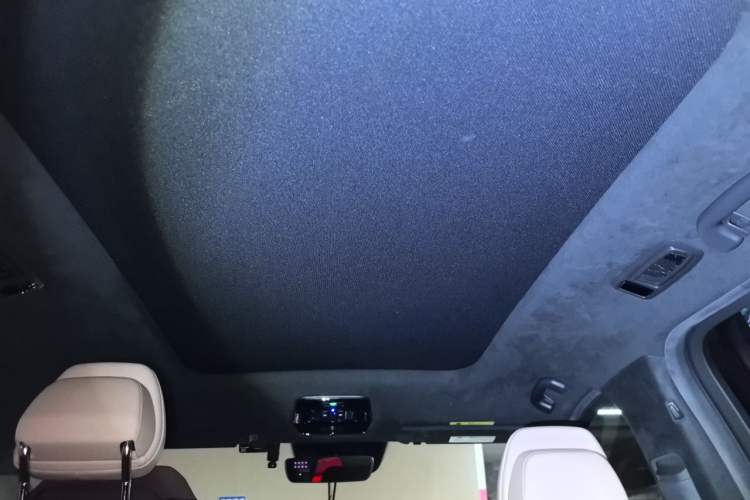 Used Nio ES8 2020 580 km Range Signature Edition Six-Seater Version Headliner