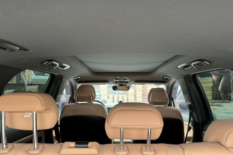 Used Nio ES8 2020 415 km Range 7-Seater Version Headliner