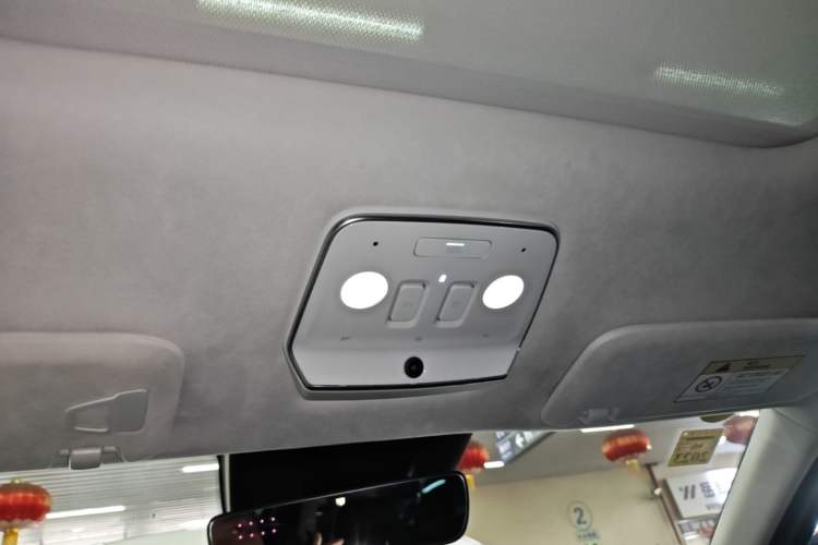 Used Nio ES8 2020 580 km Range Six-Seater Version Headliner