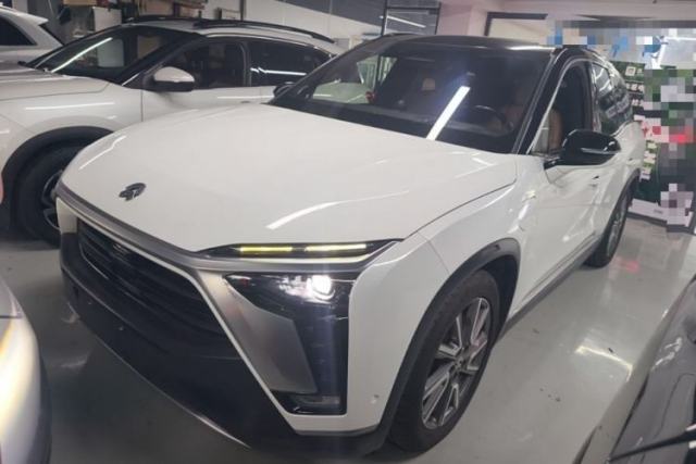 Used Nio ES8 2020 415 km Range 6-Seater Version