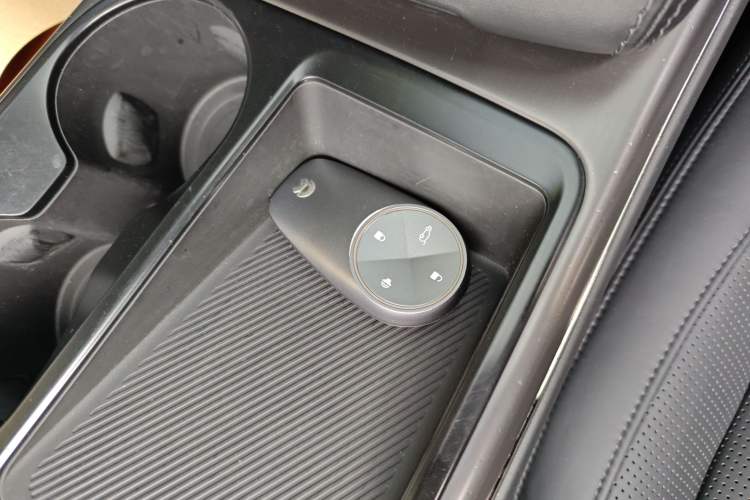 Used Nio ES8 2020 450KM Signature Edition Six-Seater Version Interior 1