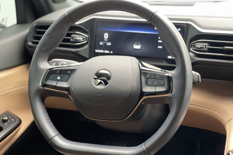 Used Nio ES8 2020 415 km Signature Edition 6-Seater Version Interior 2