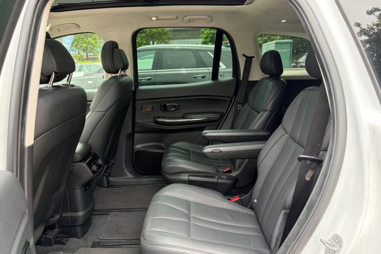 Used Nio ES8 2020 415 km Range 6-Seater Version Interior 6
