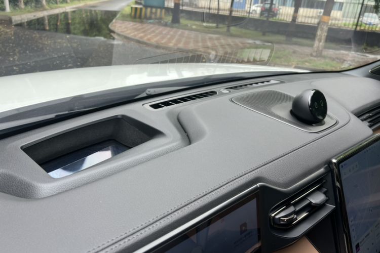 Used Nio ES8 2020 580 km Range Signature Edition Six-Seater Version Interior 8