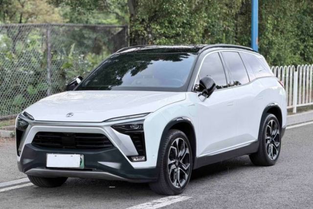 Used Nio ES8 2020 415 km Range 6-Seater Version
