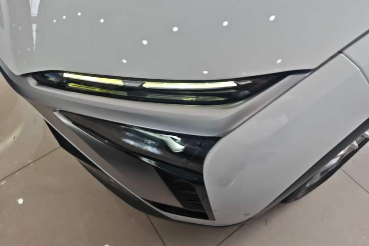 Used Nio ES8 2020 580 km Range Six-Seater Version Left Front Headlight