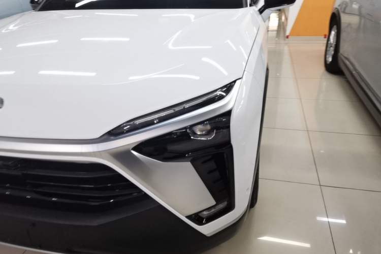 Used Nio ES8 2020 580 km Range Signature Edition Six-Seater Version Left Front Headlight