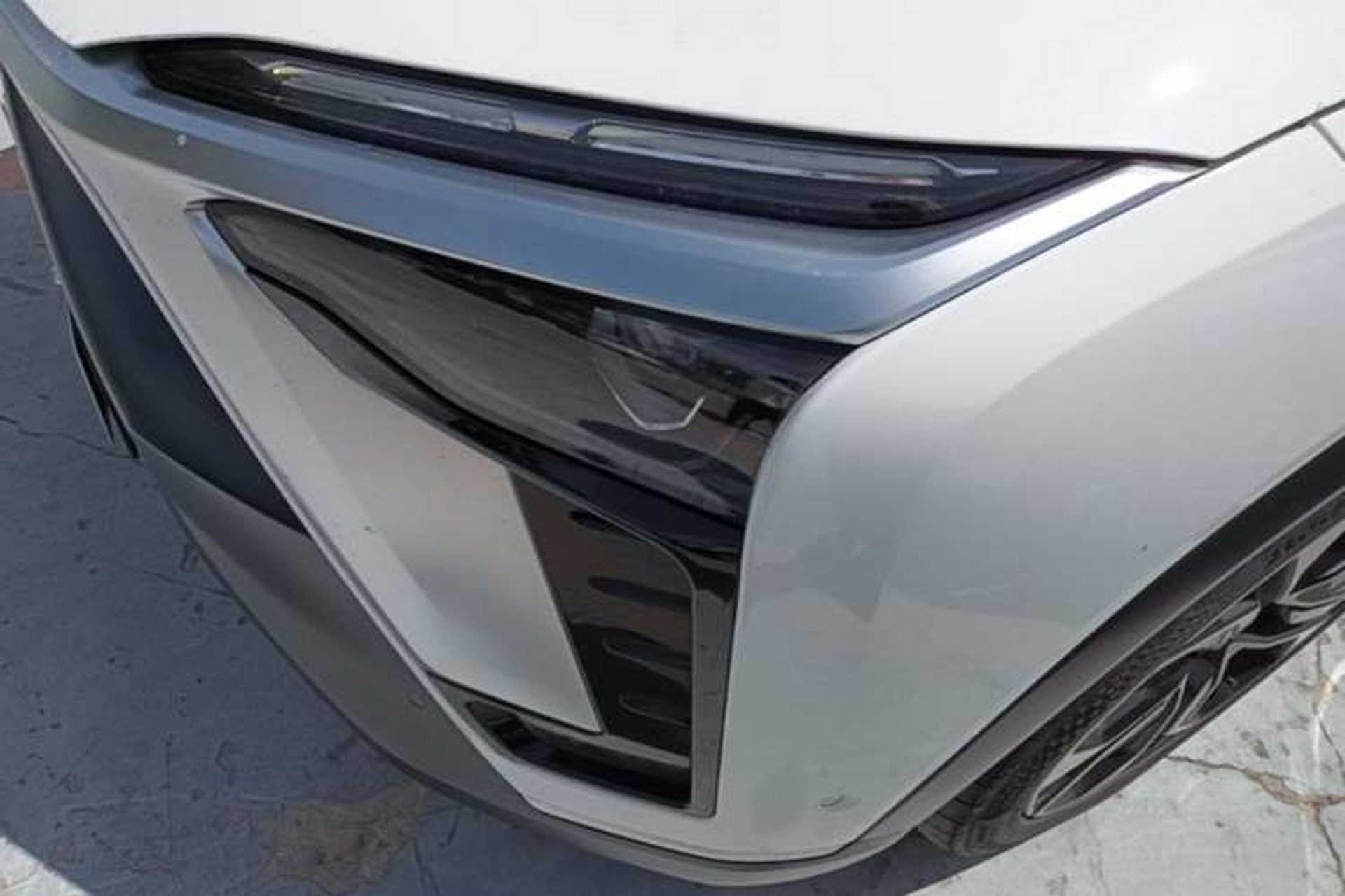 Used Nio ES8 2020 580 km Range Signature Edition Six-Seater Version Left Front Headlight