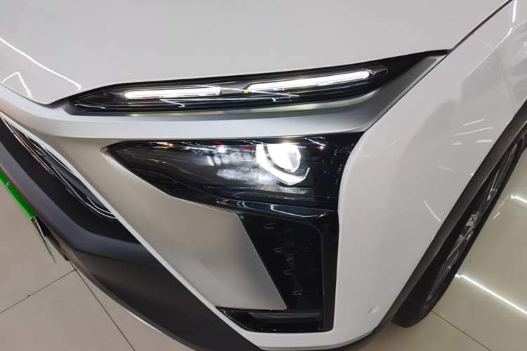 Used Nio ES8 2020 580 km Range Six-Seater Version Left Front Headlight