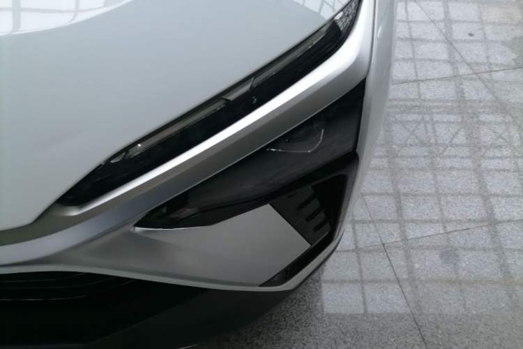 Used Nio ES8 2020 415 km Range 6-Seater Version Left Front Headlight