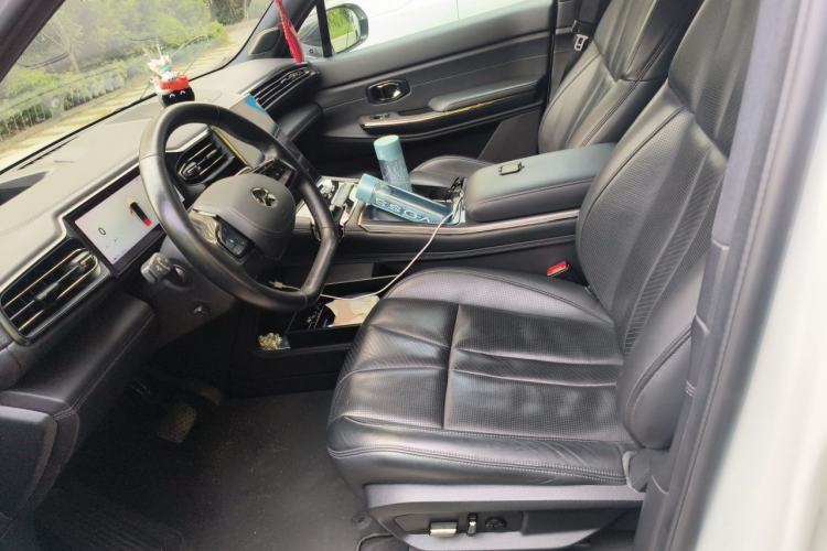 Used Nio ES8 2020 415 KM Signature Edition 7-Seater Version Left Front Seat