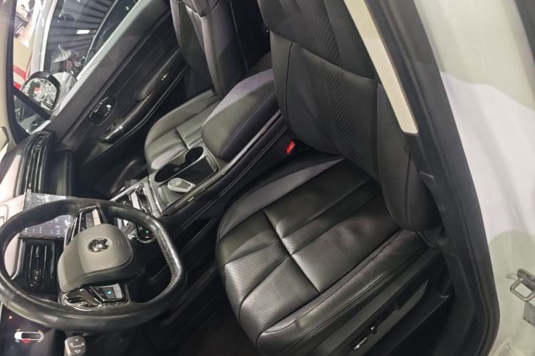 Used Nio ES8 2020 580 km Range 7-Seater Version Left Front Seat