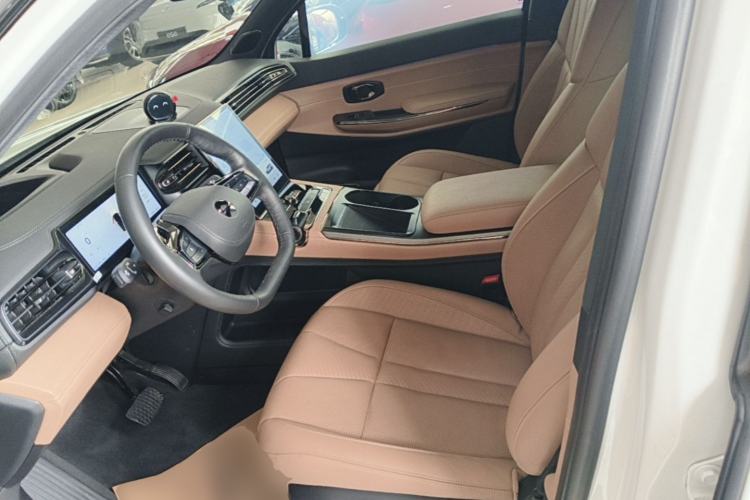 Used Nio ES8 2020 580 km Range Six-Seater Version Left Front Seat