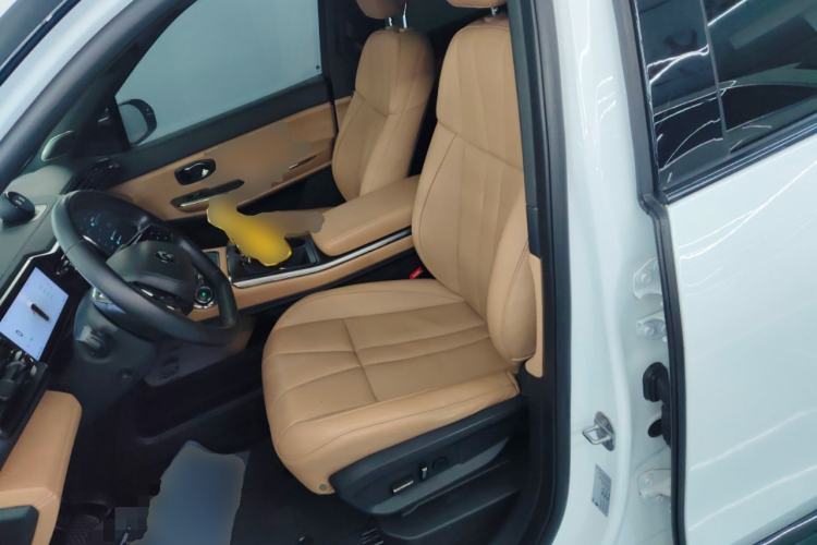 Used Nio ES8 2020 415 km Range 6-Seater Version Left Front Seat