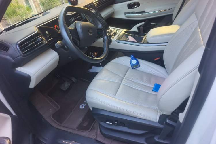 Used Nio ES8 2020 415 km Signature Edition 6-Seater Version Left Front Seat