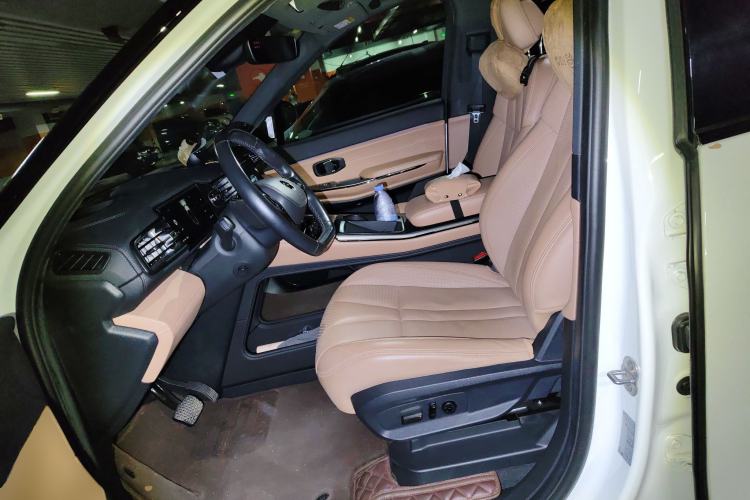 Used Nio ES8 2020 580 km Range Six-Seater Version Left Front Seat