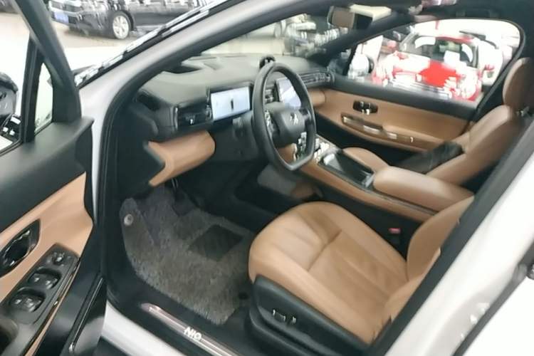Used Nio ES8 2020 415 km Range 7-Seater Version Left Front Seat