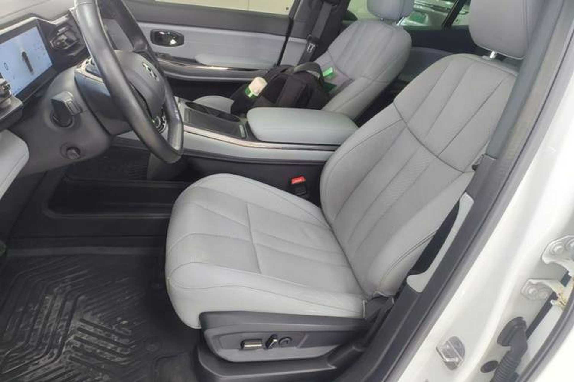 Used Nio ES8 2020 415 km Range 6-Seater Version Left Front Seat