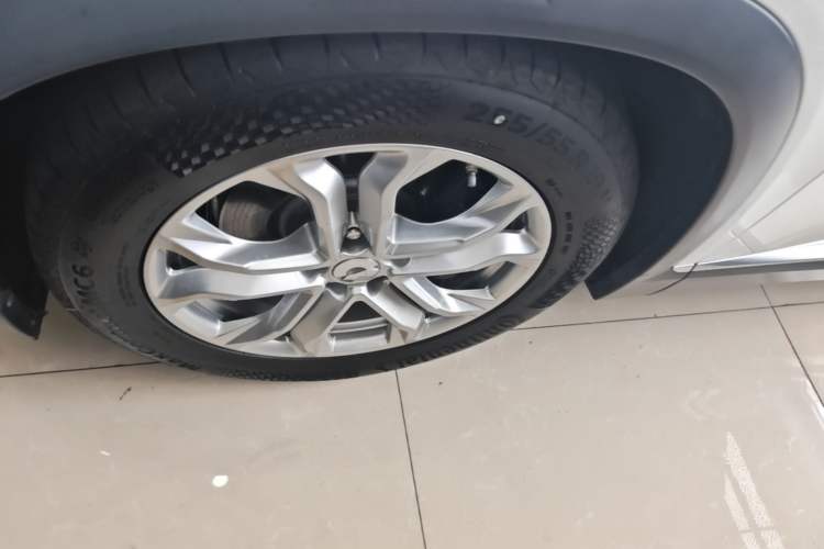 Used Nio ES8 2020 580 km Range Six-Seater Version Left Front Wheel Hub