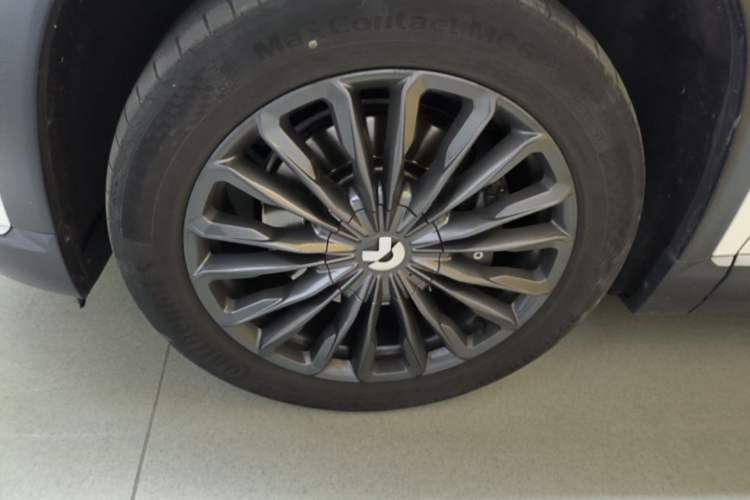 Used Nio ES8 2020 415 km Signature Edition 6-Seater Version Left Front Wheel Hub