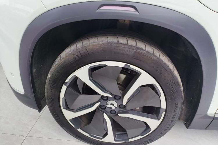 Used Nio ES8 2020 415 KM Signature Edition 7-Seater Version Left Front Wheel Hub