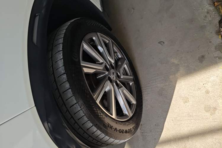 Used Nio ES8 2020 415 km Range 6-Seater Version Left Front Wheel Hub
