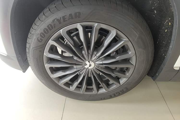 Used Nio ES8 2020 415 km Range 7-Seater Version Left Front Wheel Hub