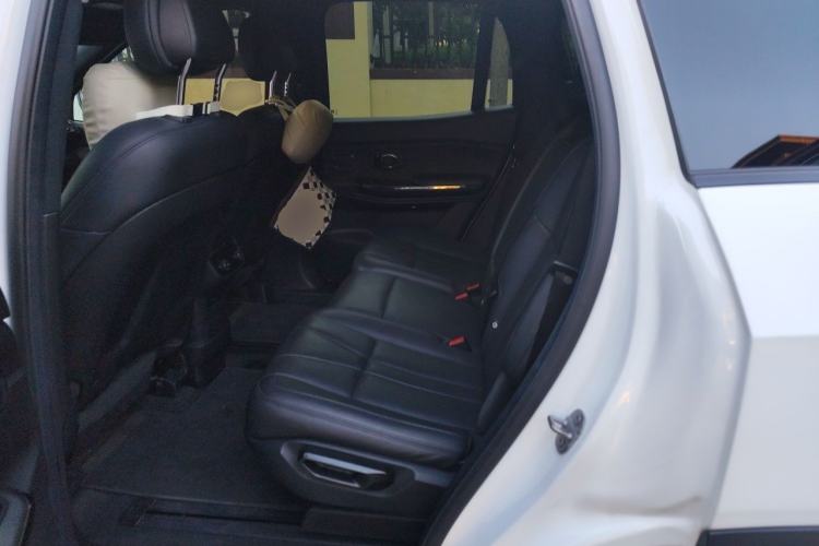 Used Nio ES8 2020 450 km Signature Edition 7-Seater Version Left Rear Seat