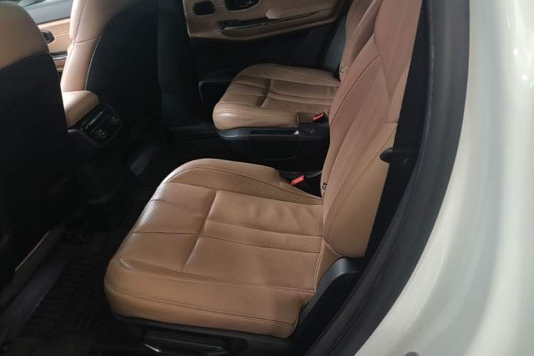 Used Nio ES8 2020 580 km Range Signature Edition Six-Seater Version Left Rear Seat