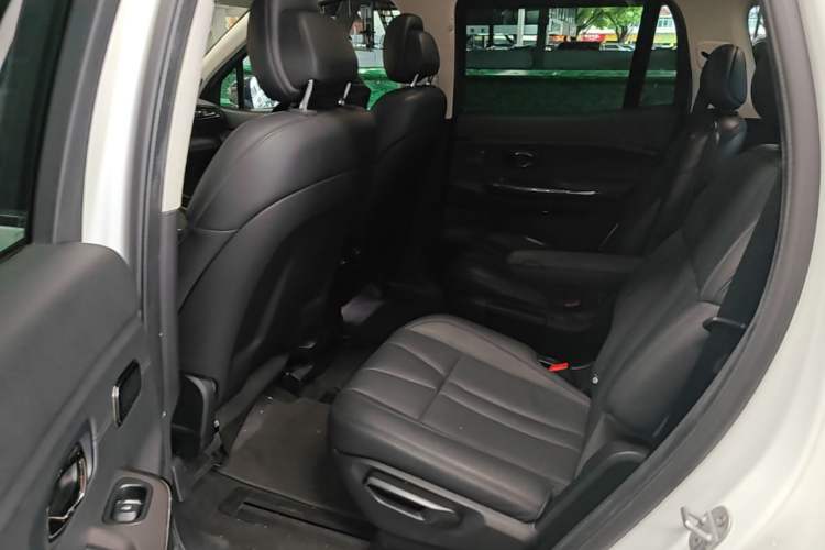 Used Nio ES8 2020 415 km Signature Edition 6-Seater Version Left Rear Seat
